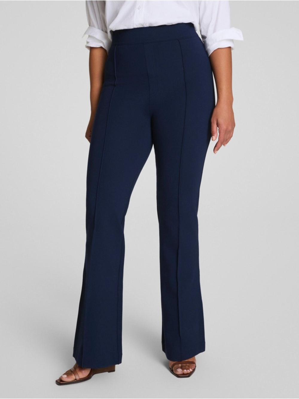 NWT SPANX SPANXsupersmooth PerfectFit Ponte Flare Pant in Timeless Navy - MP